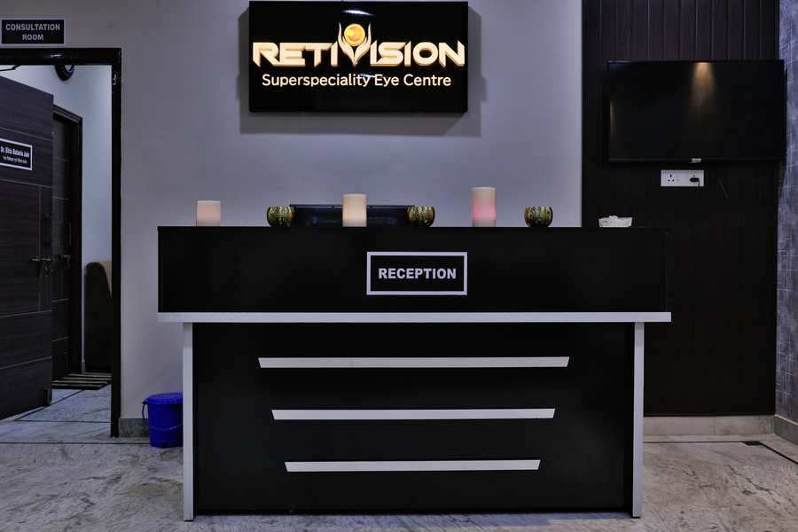 Cover photo of Retivision Eye Centre | Retina Specialist & Eye Doctor in Raipur | Dr. Ekta Batavia Jain